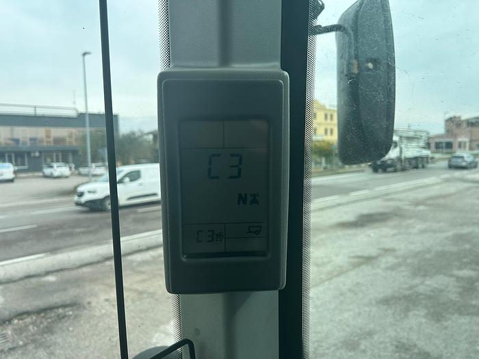 Usato Claas Arion 630-CV 155- freni aria e olio