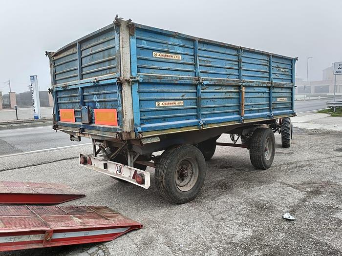 Usato Rimorchio marca Barbieri 50 q- trilaterale