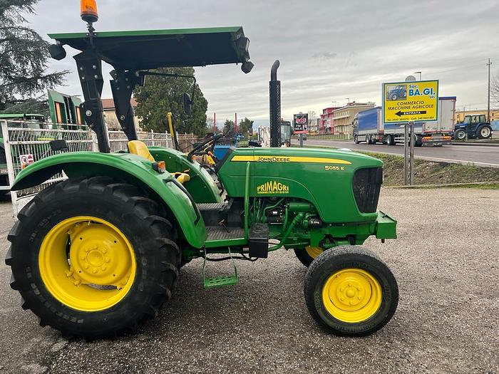 Usato John Deere 5055 E-CV 57-anno 2013- 5300 ore