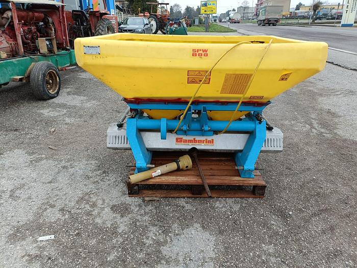 Usato Spandiconcime Gamberini a 2 giranti mod. SPW800