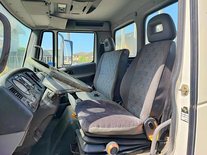 Usato Autocarro Nissan Atleon 120.3