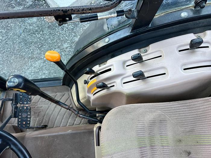 Usato John Deere 5510 N- CV 80- cilindri 4- anno 2004