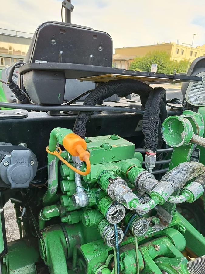 Usato John Deere 5085 GL