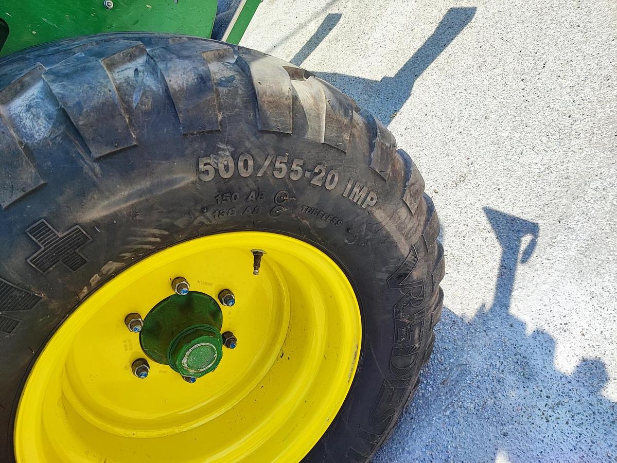 Usato Rotopressa John Deere V451R-anno 2020-750 balle