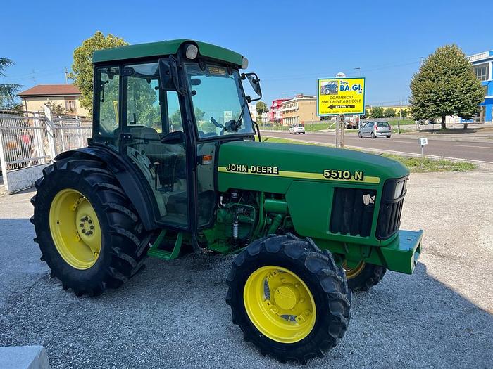 Usato John Deere 5510 N- CV 80- cilindri 4- anno 2004