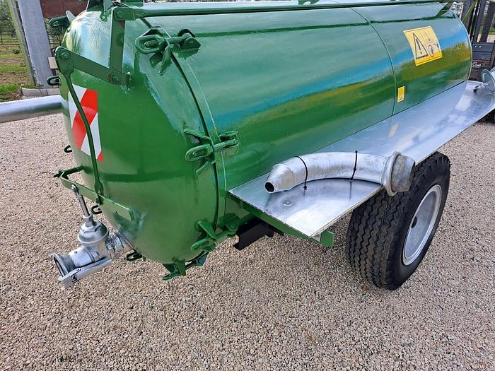 Usato Botte liquame 20 q marca Menegari