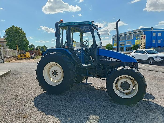 Usato New Holland TL 80- ore 5300