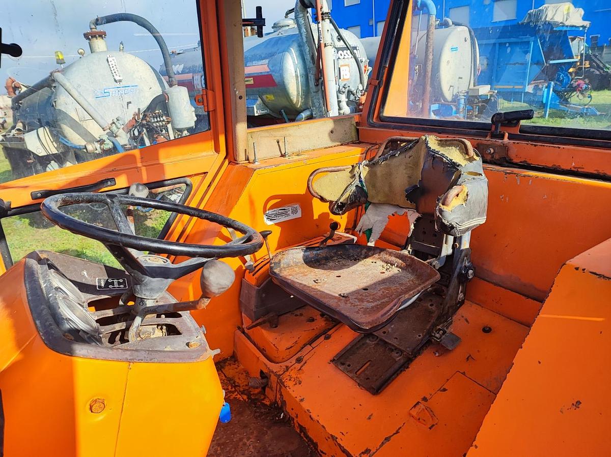 Usato Fiat 1300 Super-gomme nuove