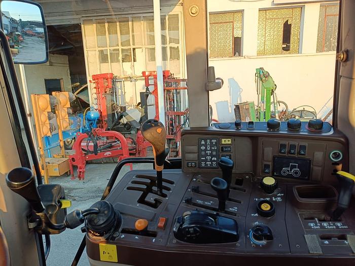 Usato John Deere 6420 con sollevatore e PTO anteriori