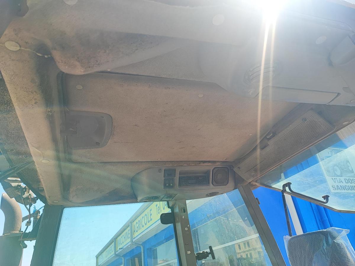 Usato Renault Ares 620 RZ-cabina sospesa