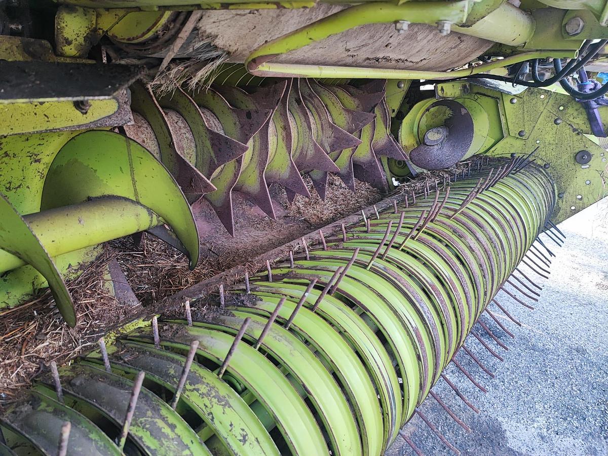 Usato Rotopressa Claas Variant 280 DA SISTEMATE