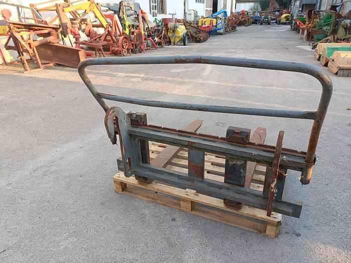 Usato Forche per telescopico Terexlift 2506