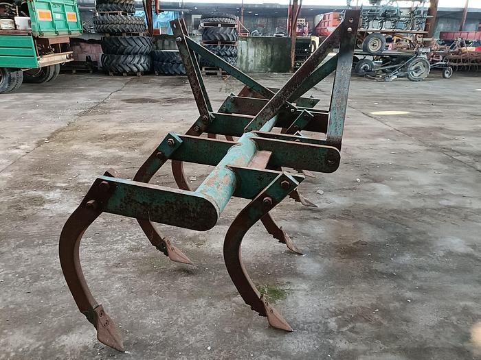 Usato Estirpatore da 2,50m a 9 ancore