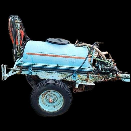 Usato Botte da diserbo trainata 10 q