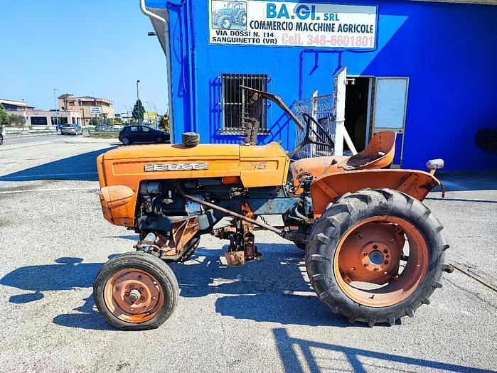 Usato Fiat 215-barra falciante-sollevatore