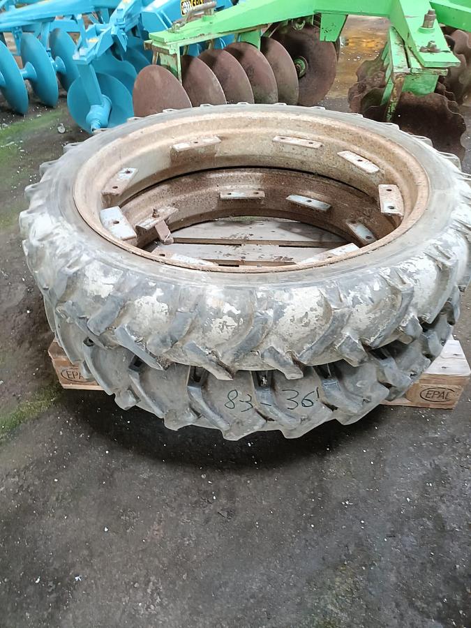 Usato Gomme varie per trattore agricolo o rimorchio (1)