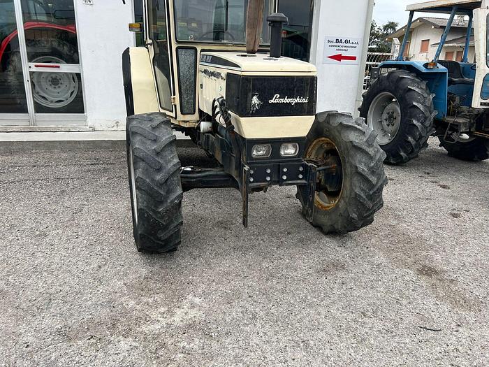 Usato Lamborghini 674 DT anno 1990 - 40 km ora CV 75