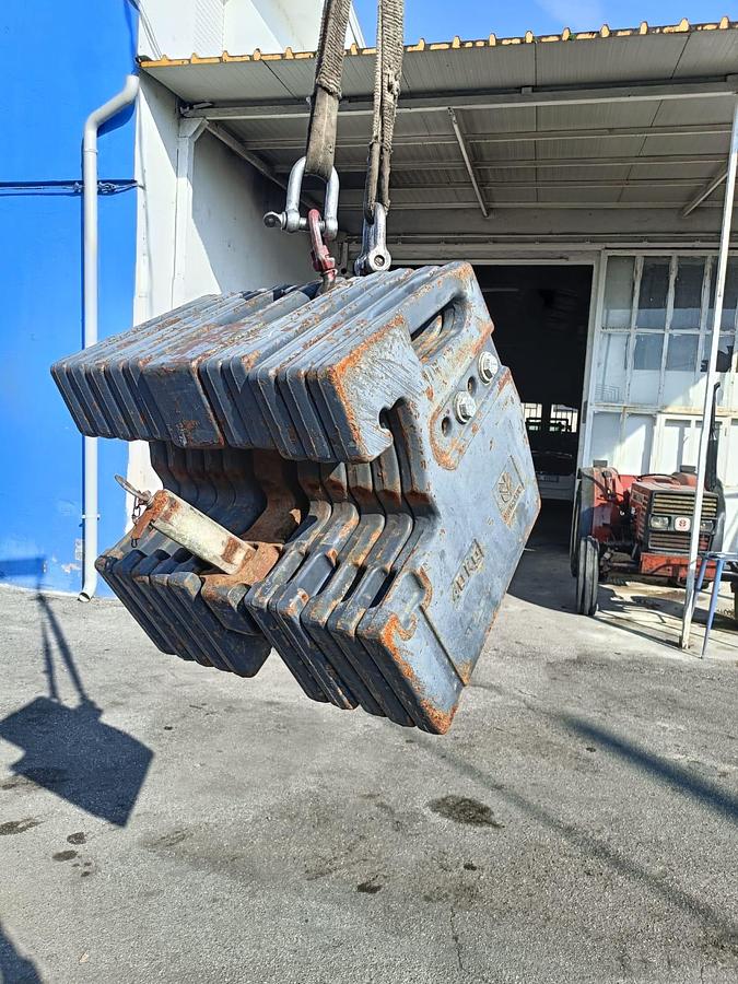 Usato blocco zavorra per fiat New Holland