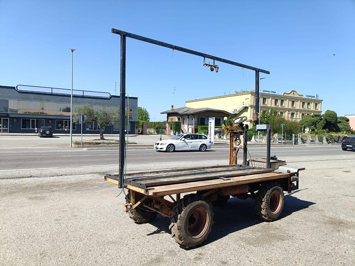 Usato carro raccolta a diesel 4x4