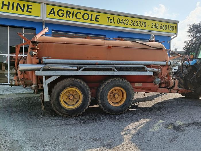 Usato Botte da liquame Bossini due assi- 80 quintali