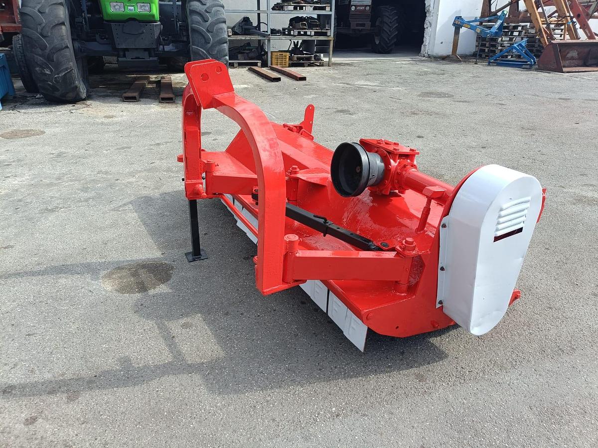 Usato trincia Faustini a mazze da 2m