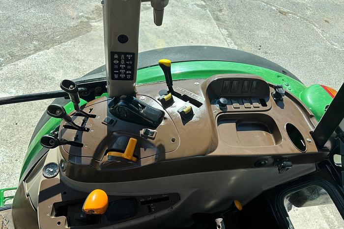 Usato John Deere 5820-soll+pdf ant-fr ariaolio