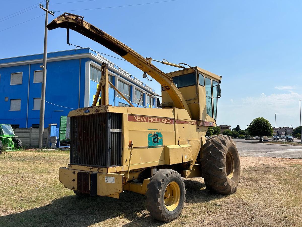 Usato Trincia New Holland 1905 con barra