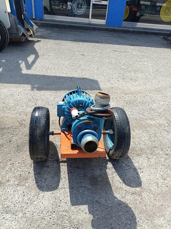 Usato pompa Landini con motore elettrico