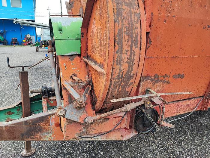 Usato Spandiletame Bossini lunghezza pianale 5,30