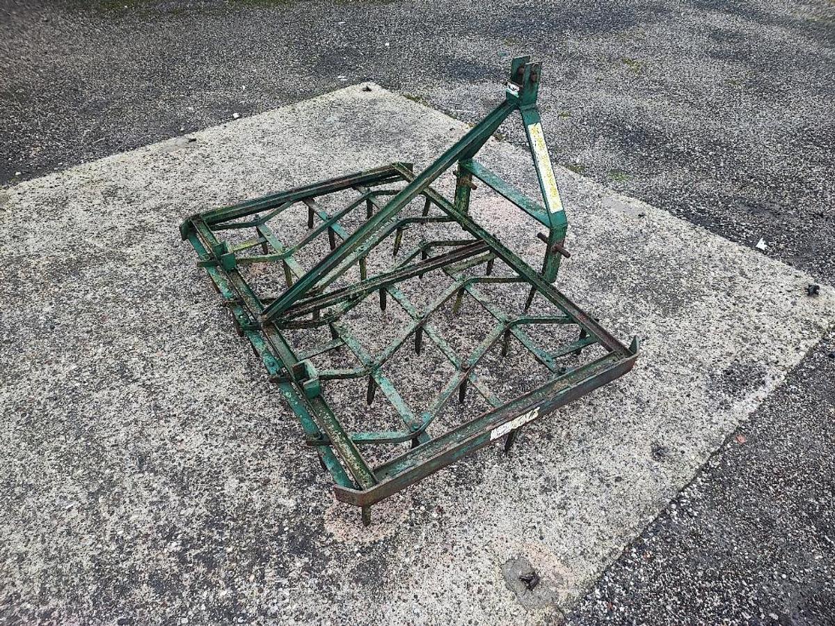 Usato Erpice denti fissi largh 1,35m Marolin