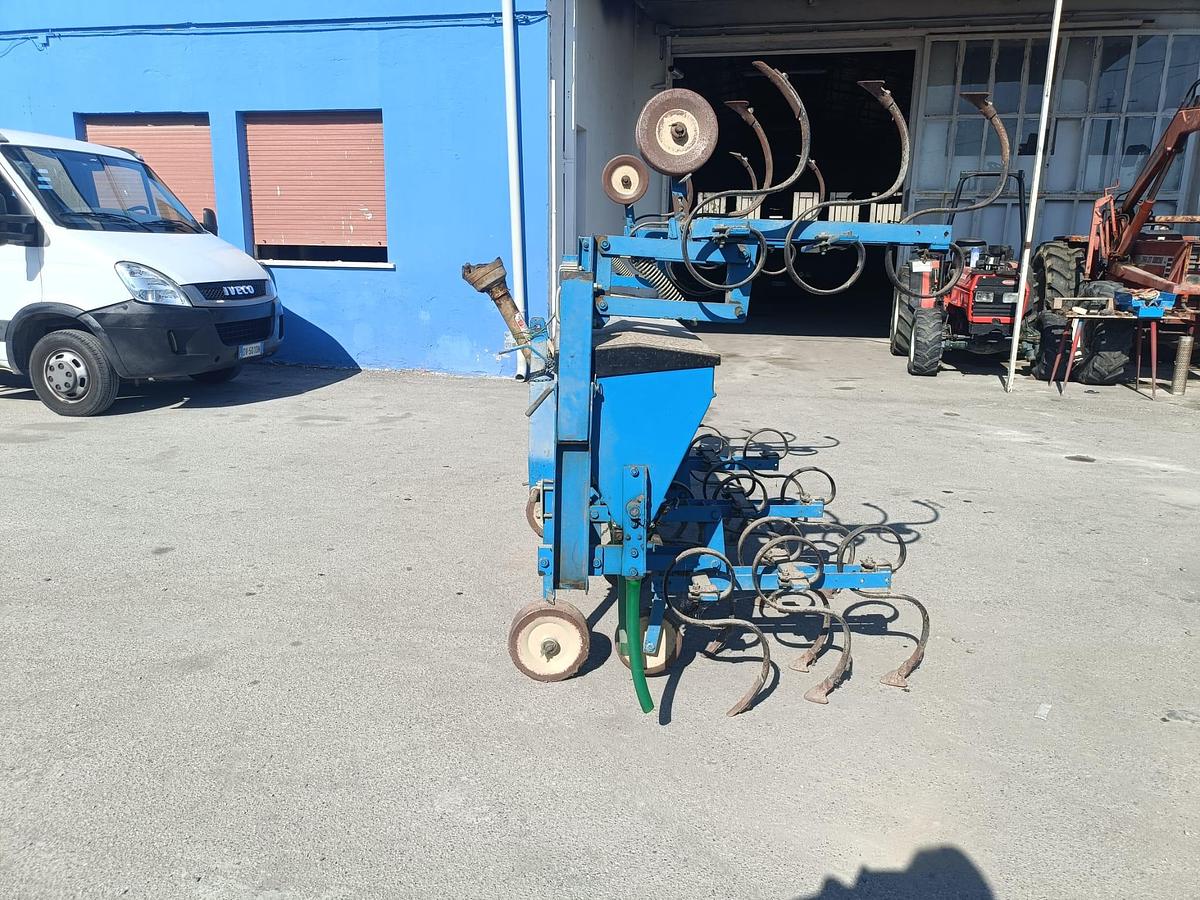 Usato sarchio Paroni da 3,20 mt