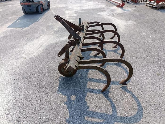 Usato Estirpatore Spedo con ruote larghezza 2,20m