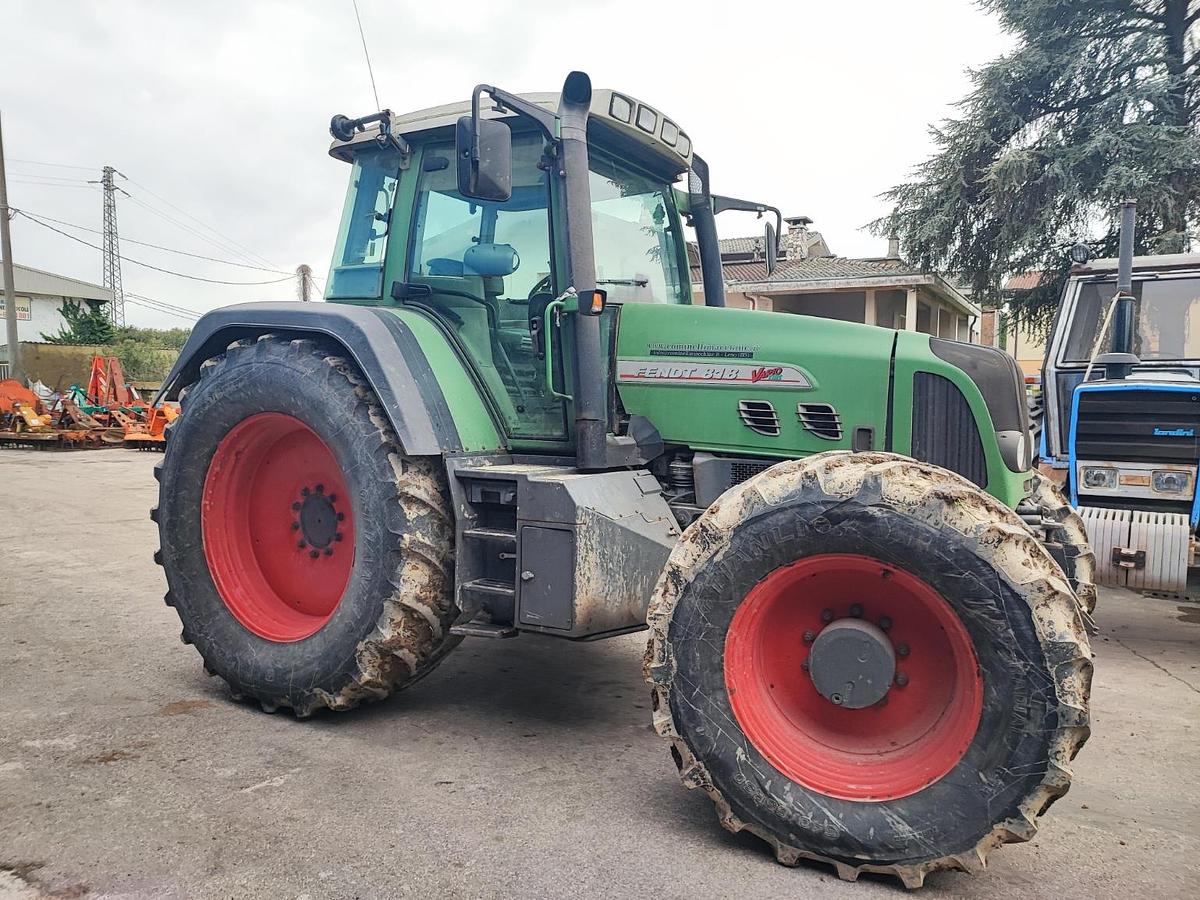 Usato Fendt 818 TMS Vario-soll+pdf ant