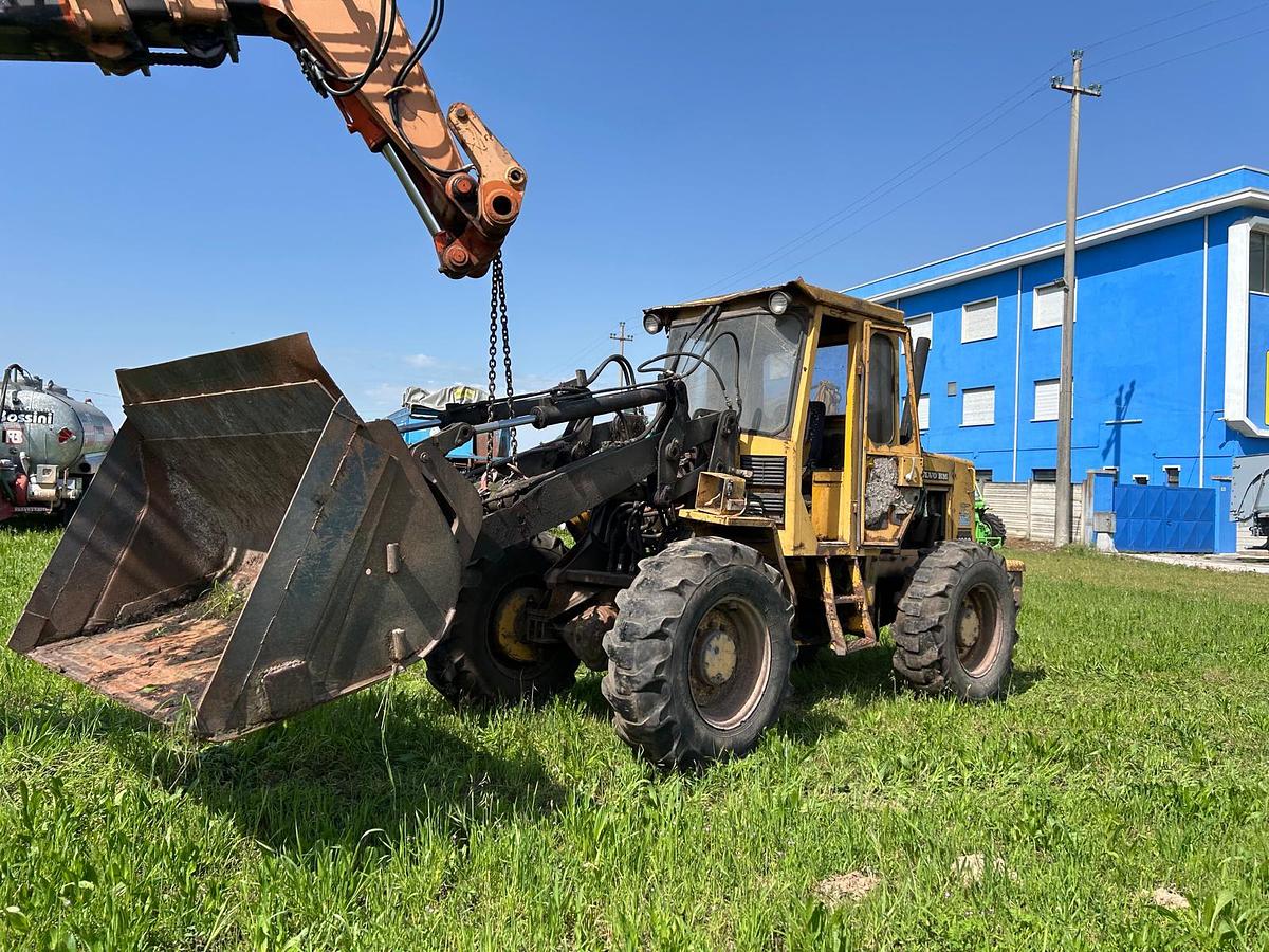 Usato Pala Gommata Snodata Volvo BM 4200