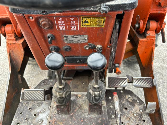 Usato Fiat 766 DT- caricatore con benna- idroguida