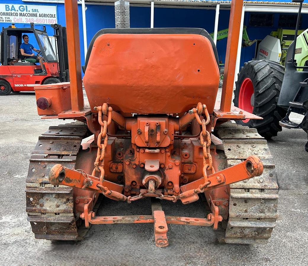 Usato Fiat 411 C cingolato rifatto tutto a nuovo