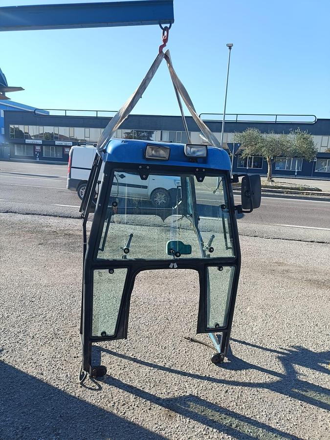 Usato cabina Lochmann F1-9 per New Holland frutteto