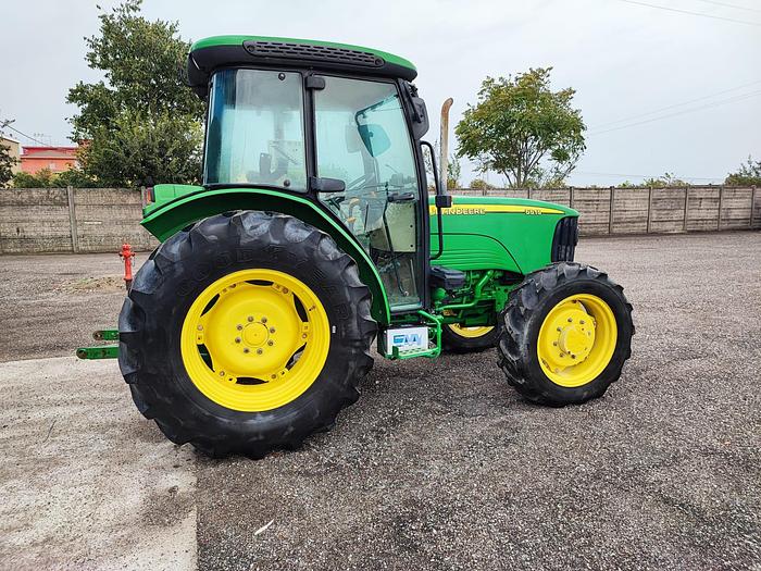 Usato John Deere 5515 DT-inversore-freni olio 120q