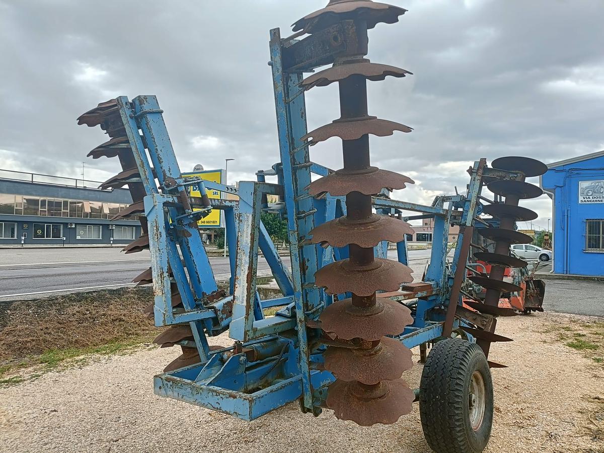 Usato frangizolle trainato Spedo da 4,20m