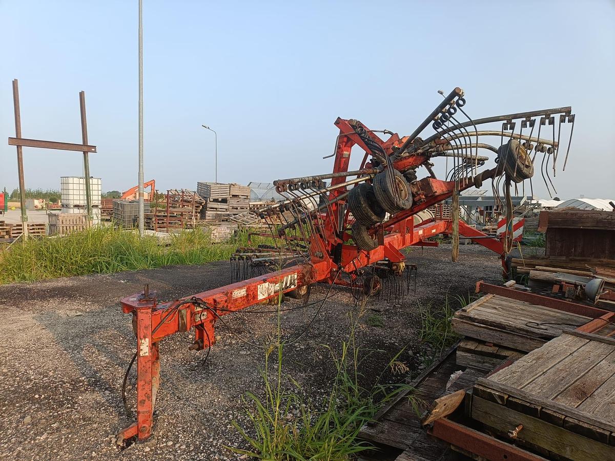 Usato Ranghinatore Fella modello TS 160