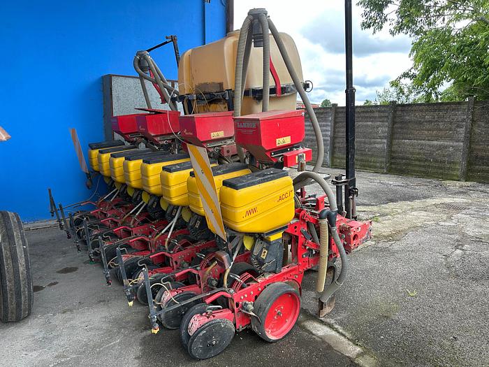 Usato Seminatrice di precisione MaterMacc- 8 file