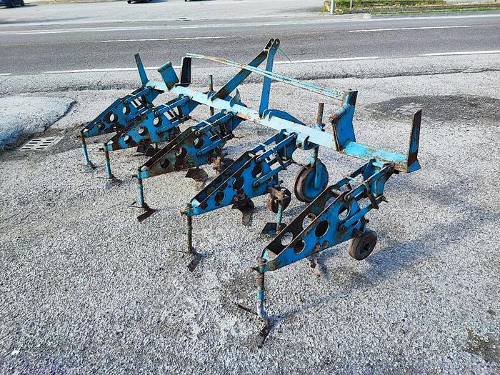 Usato Sarchiatrice meccanica pieghevole Spedo 5 file