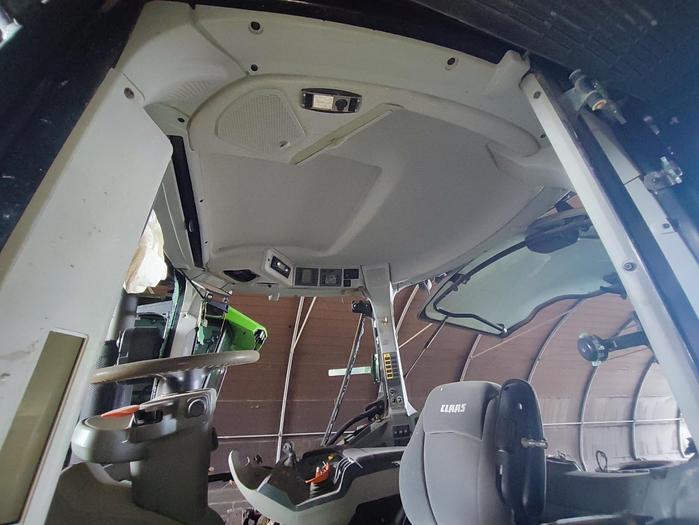 Usato Claas Arion 650 Mother reg.-INCIDENTATO