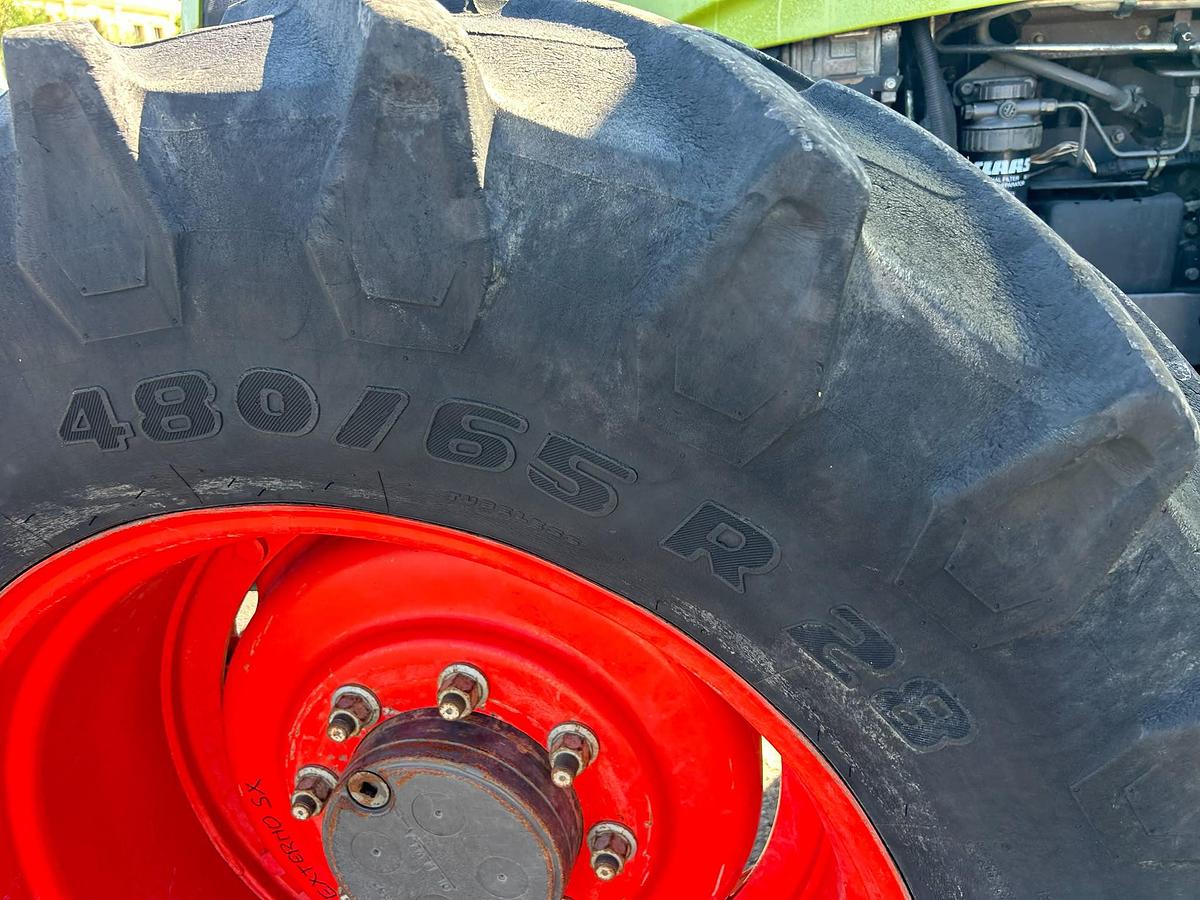 Usato claas arion 430- sollevatore e pto ant.