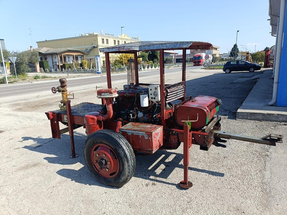 Usato gruppo motopompa- motore Fiat 4 cilindri 85 cv