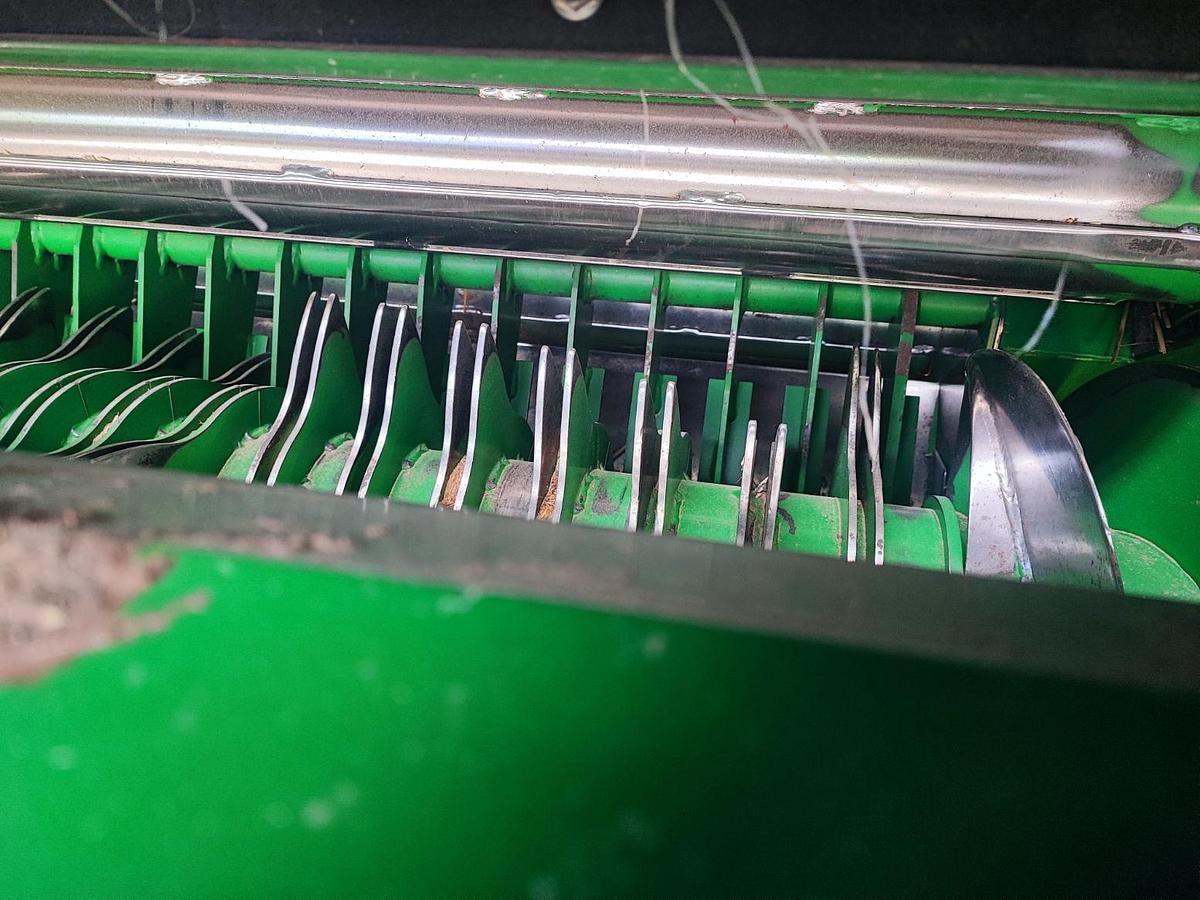 Usato Rotopressa John Deere 990 come nuova