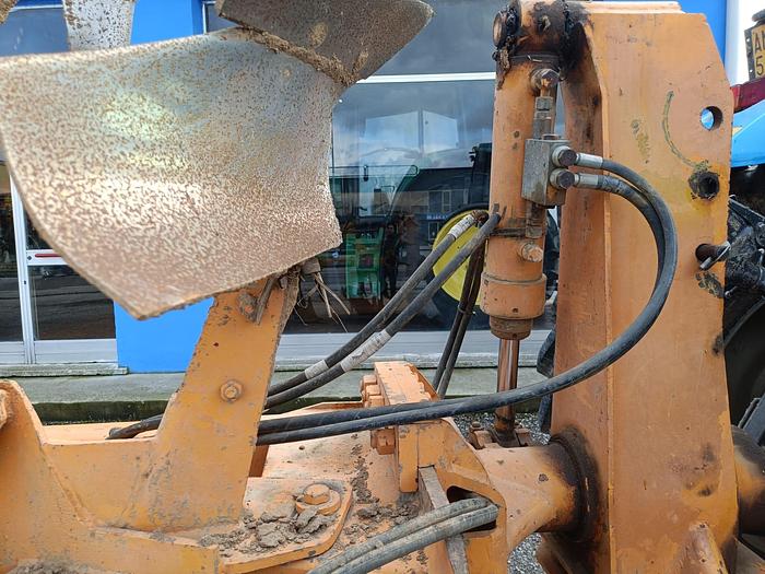 Usato Aratro trivomere marca Mipra