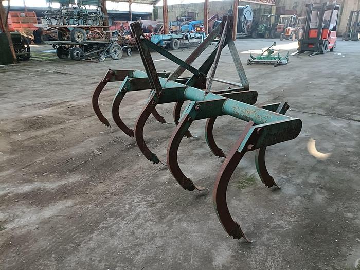 Usato Estirpatore da 2,50m a 9 ancore