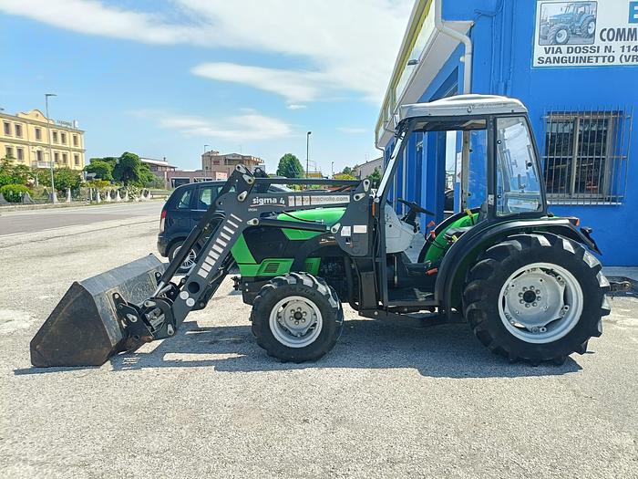 Usato Deutz Agroplus 320 con caricatore-ore 3000 circa