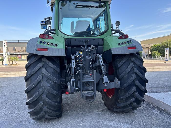 Usato Fendt 512 con cambio Vario e TMS- ore 6500